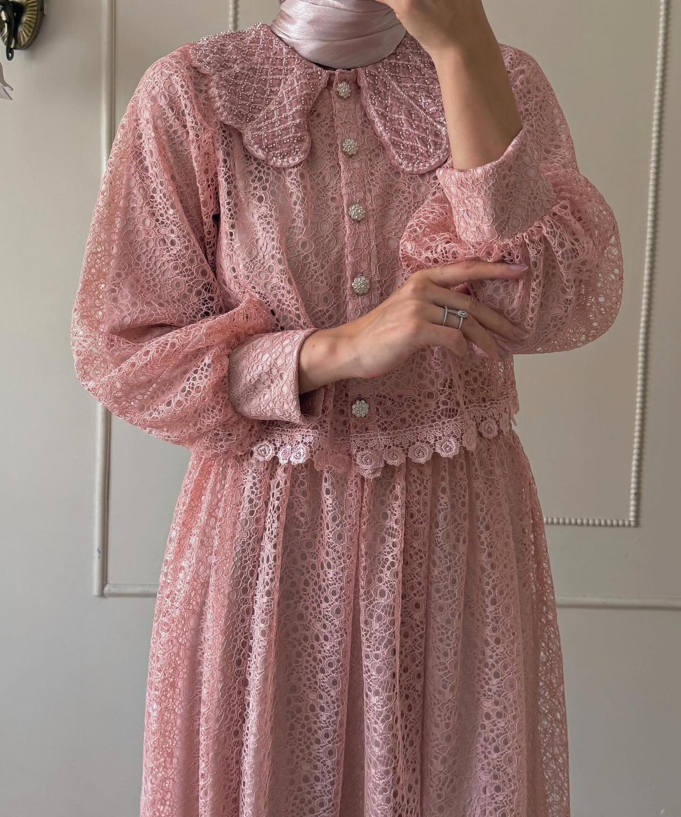 Dantel Pembe Takım