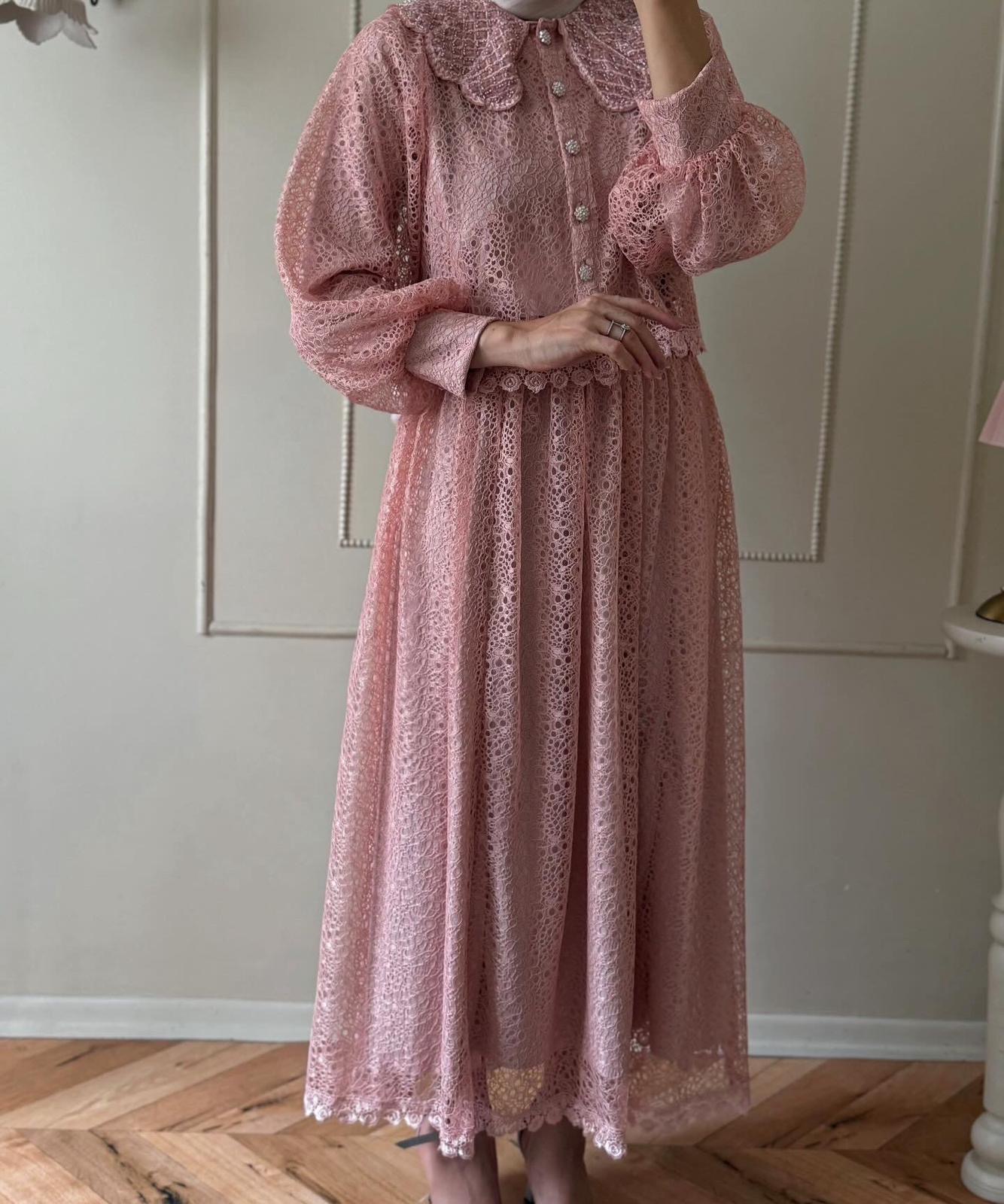 Dantel Pembe Takım
